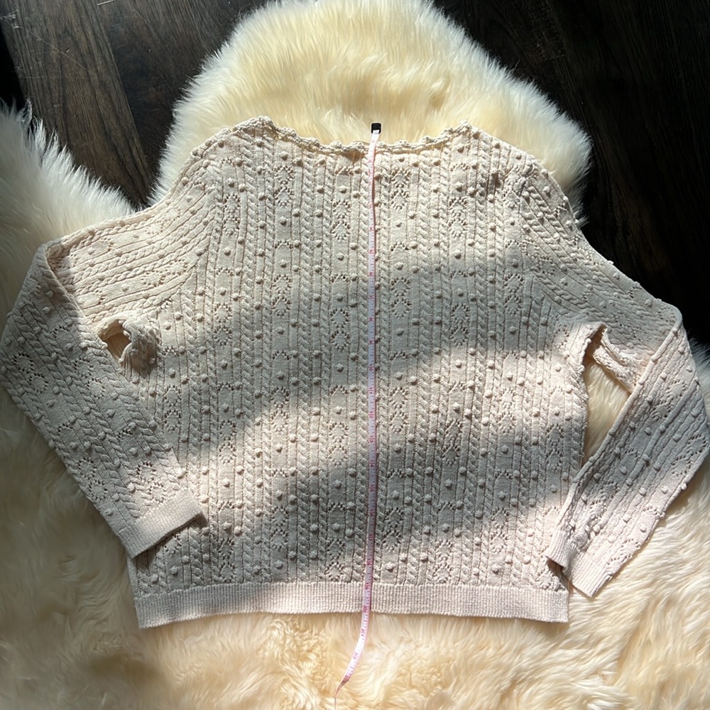 Elegant Cream Sweater for Women - Picture 6 of 10